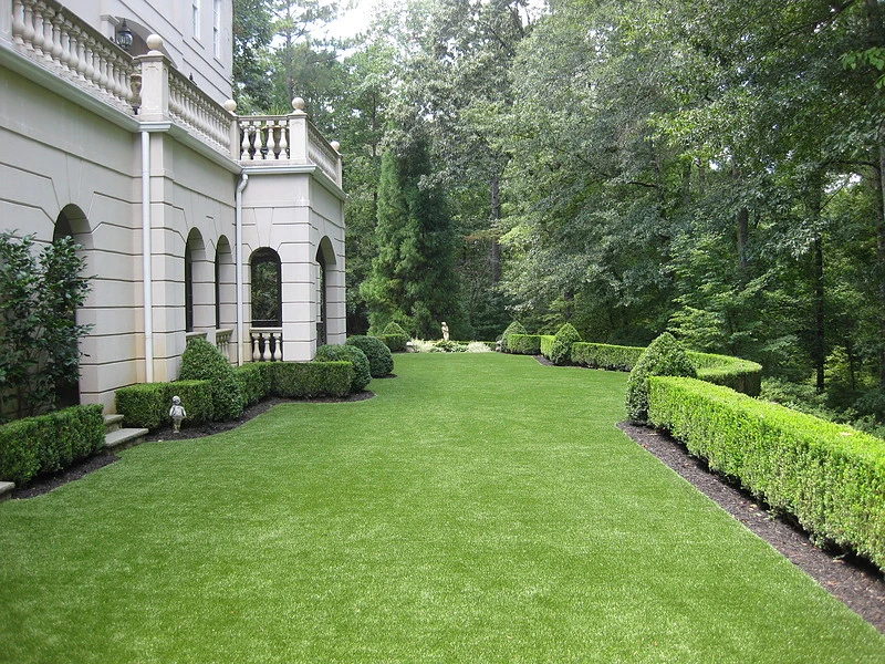 Fake lawn installation in Dallas, TX